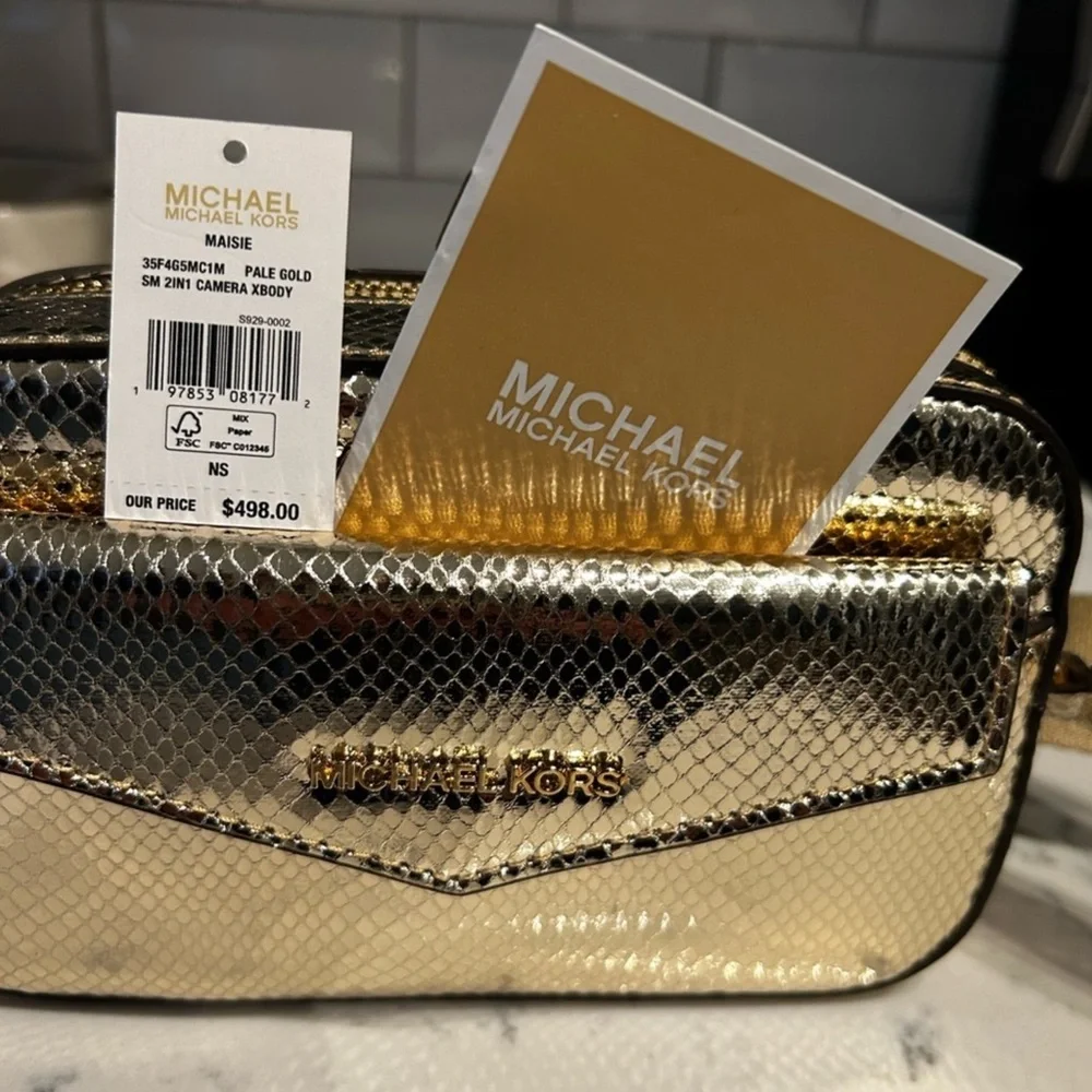 Michael Kors 2-in-1 Maisy camera bag gold new